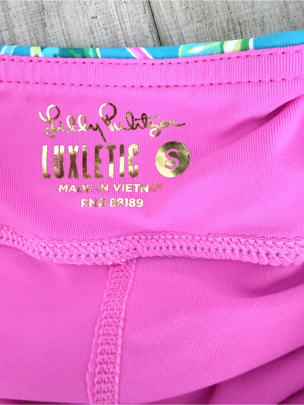 Lilly Pulitzer Luxletic Skort Taye “BELEAFING” S - Picture 9 of 12